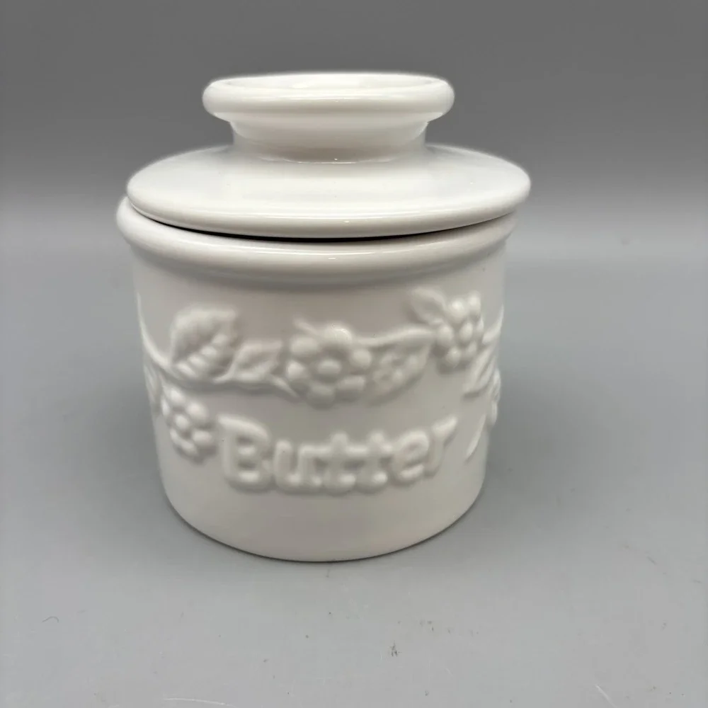 The Original Butter Bell Crock by L. Tremain 2000 White Crock Pottery Beurre